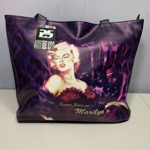 NORMA JEANE AS MARILYN MONROE XL TOTE BAG BRAND NEW